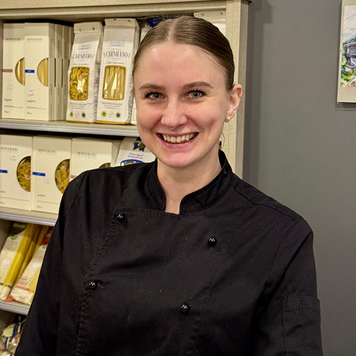Küchenmitarbeiter des Weinatelier Agnes – feine Speisen als perfekte Ergänzung zum Weinangebot